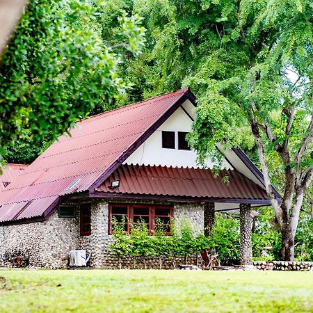 Bed and Breakfast Nan Waterside Hong Bon Nern Екстер'єр фото
