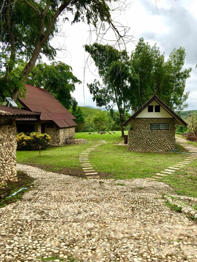 Bed and Breakfast Nan Waterside Hong Bon Nern Екстер'єр фото