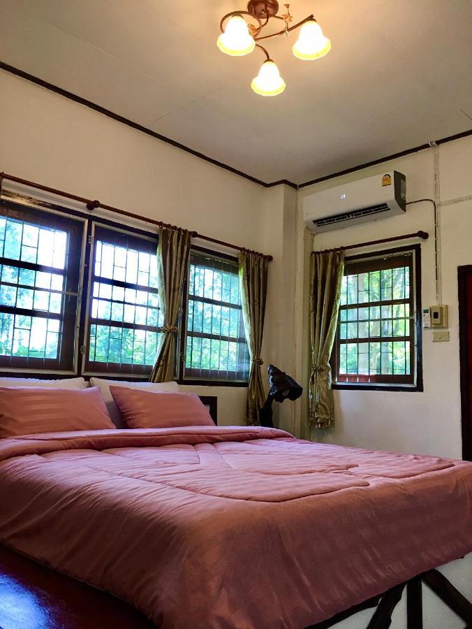 Bed and Breakfast Nan Waterside Hong Bon Nern Екстер'єр фото