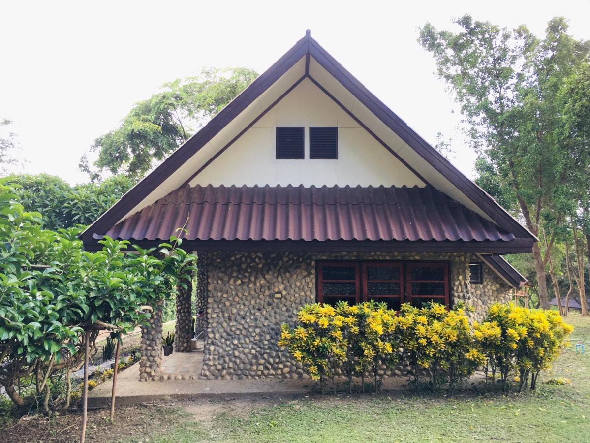 Bed and Breakfast Nan Waterside Hong Bon Nern Екстер'єр фото