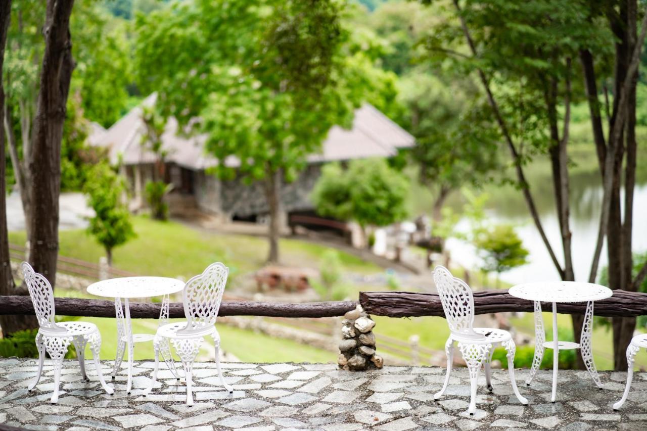 Bed and Breakfast Nan Waterside Hong Bon Nern Екстер'єр фото