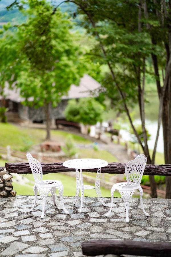 Bed and Breakfast Nan Waterside Hong Bon Nern Екстер'єр фото
